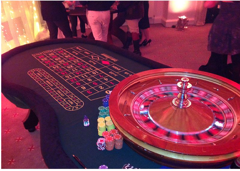 Super spin Slots 777 کیسینو میں بکراٹکھیلیں